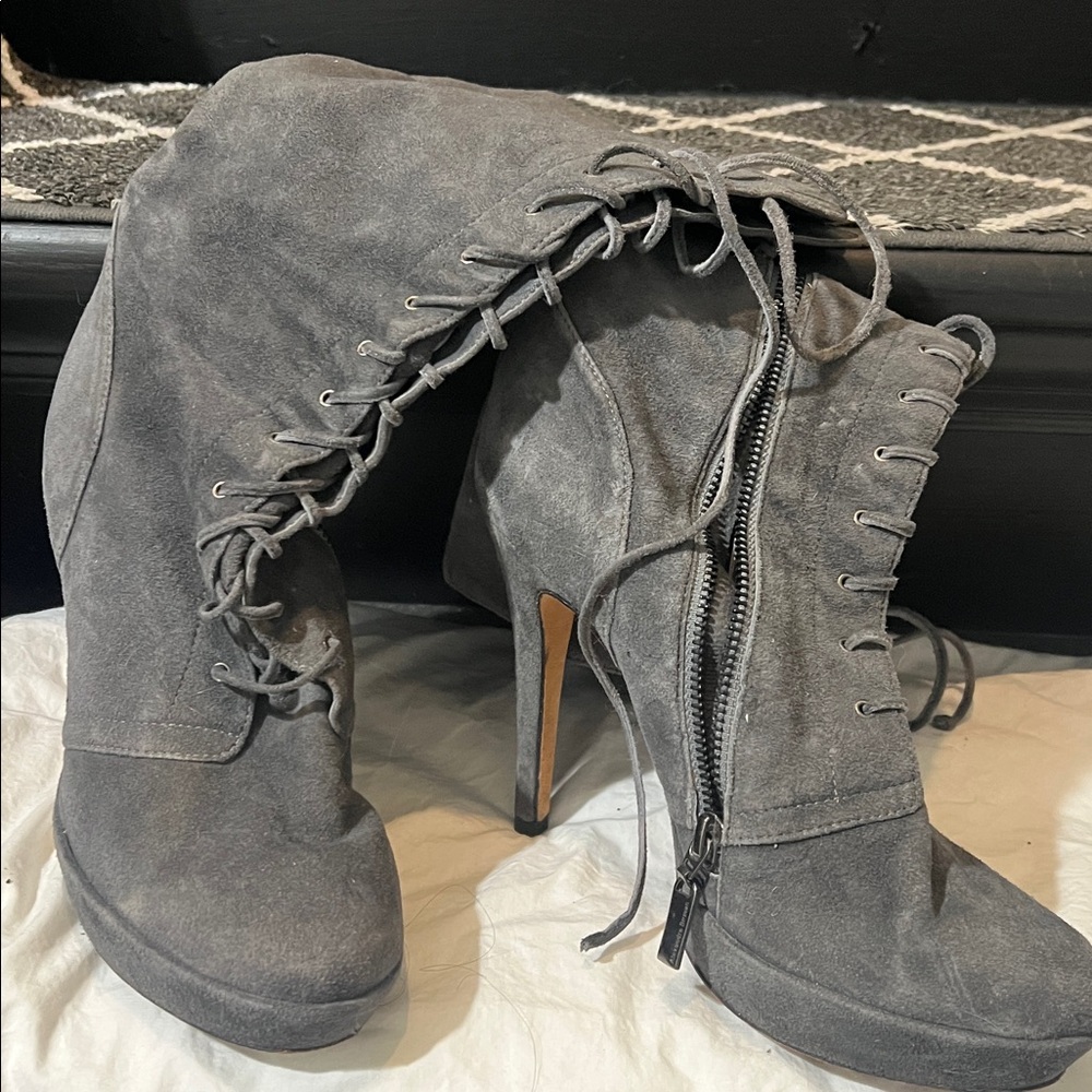 Nicholas kirkwood designer boots gray Suede Lace-Up Boots